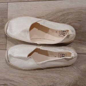 NWOT Gap Kids Espadrilles